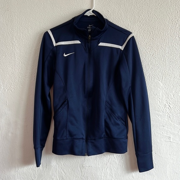 Nike Tops - Nike zip up small